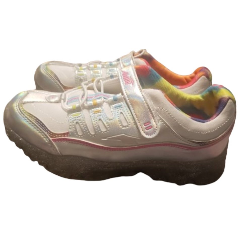 Light Up Big Girls Kid AVIA Sneaker Shoes Memory Foam Size 4 White/Rainbow Color